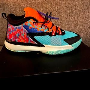 New in box-Jordan Zion 1- Boys size 2Y